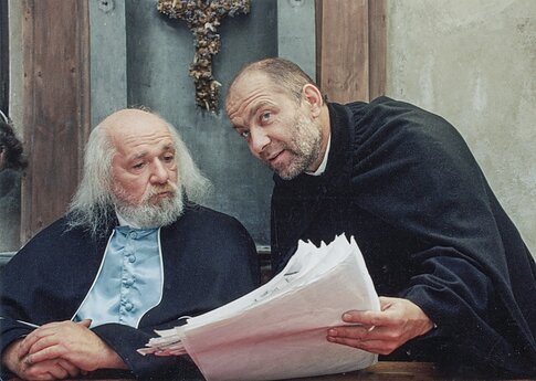 Vytautas Paukštė (kairėje) ir Vidas Petkevičius. 1998 m. 