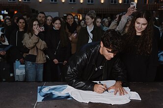 Rokas Yan surengė slaptą albumo pristatymo koncertą