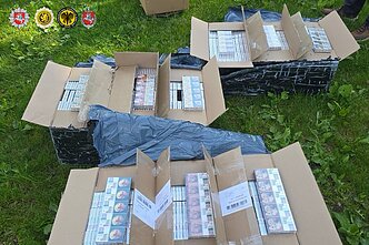Dėl kontrabandos balionais sulaikyti 27 žmonės, tarp jų – 13 policininkų ir pasieniečių