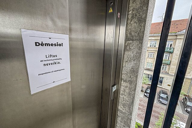 Prisikėlimo aikštėje esančiame keturių aukštų statinyje įrengta apžvalgos aikštelė