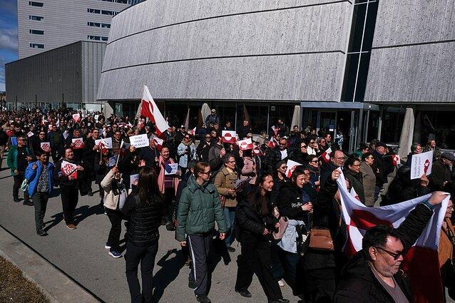 Grenlandiečiai surengė protestą prie naujo JAV konsulato biuro