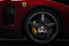 „Ferrari Luce“ „Ferrari Luce“