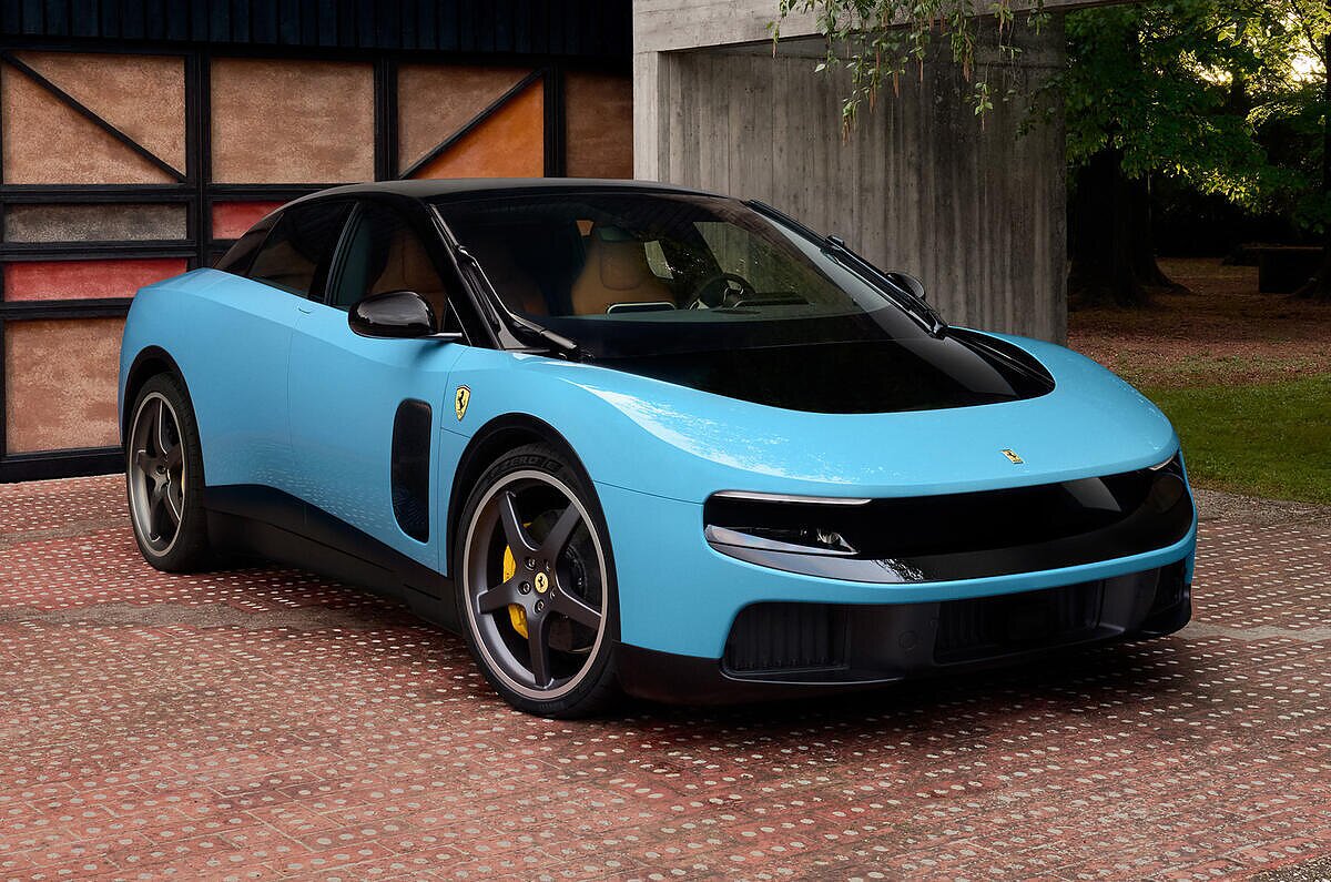 „Ferrari Luce“ „Ferrari Luce“