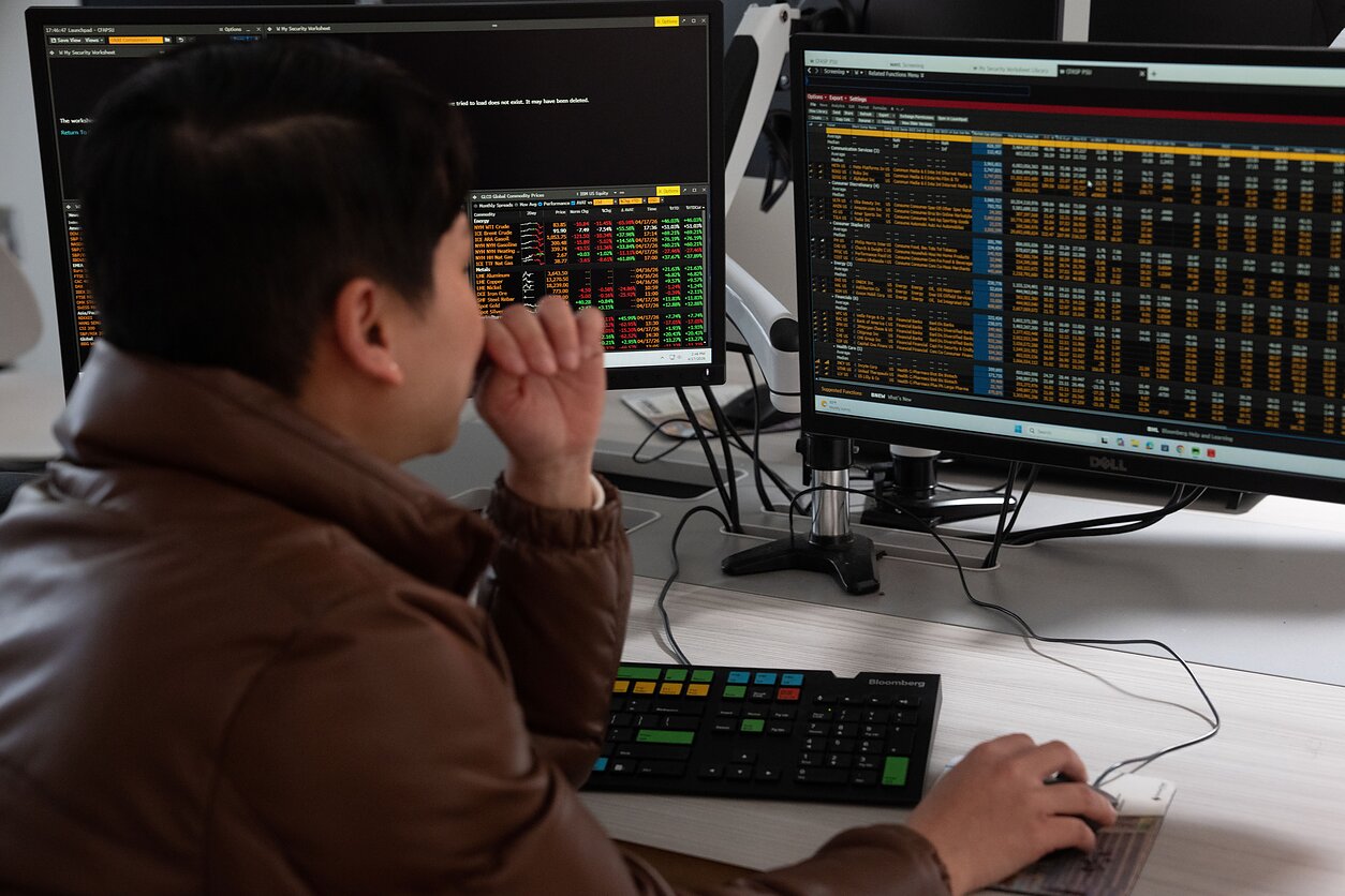 Цены на нефть на мировых рынках (ассоциативное) 