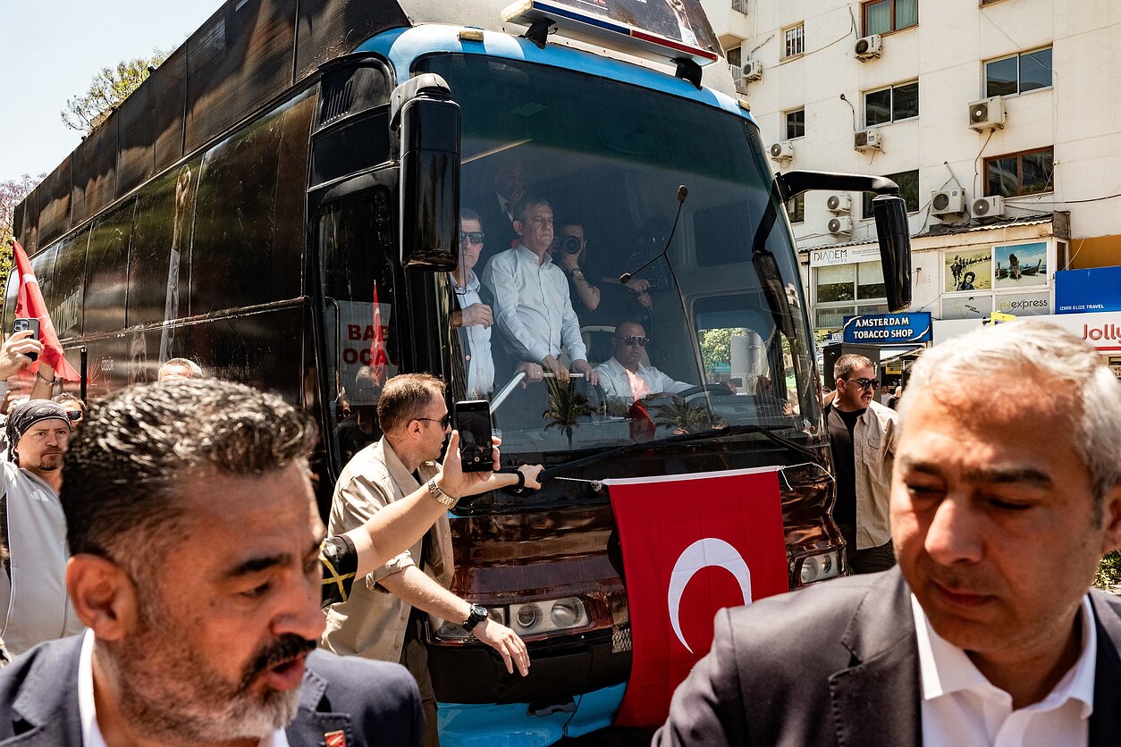 Turkijoje policija ašarinėmis dujomis išvaikė opozicijos protestą