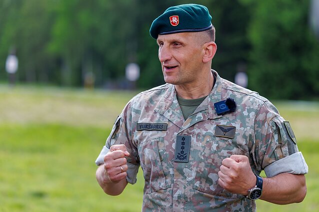 Lietuvos kariuomenė suformavo karinį vienetą, apjungsiantį ir plėtosiantį Lietuvos kariuomenės tolimojo nuotolio smūgio pajėgumus nepilotuojamomis priemonėmis Lietuvos kariuomenė suformavo karinį vienetą, apjungsiantį ir plėtosiantį Lietuvos kariuomenės tolimojo nuotolio smūgio pajėgumus nepilotuojamomis priemonėmis