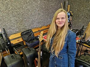 Su vyru britu Mantė užutėkį surado ten, kur augina vištyčių, ožkyčių, muzikuoja kapelose, kur skamba „Nirvana“