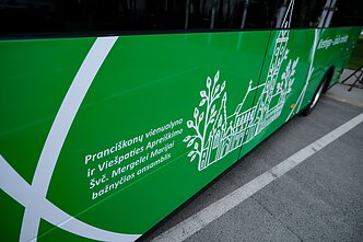 Į Kretingos rajono gatves išrieda 10 naujų elektrinių autobusų