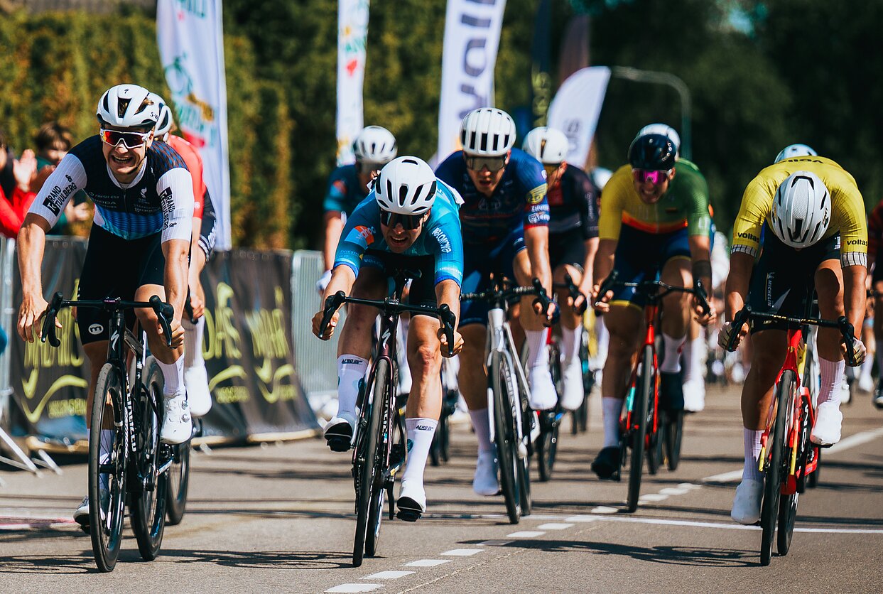 Po 177 kilometrų kovos Utenos kalvose – „Energus“ podiumas ir išsaugota lyderystė 