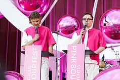 Šaltibarščių festivalis sostinėje prasidėjo grandioziniu koncertu ir šaltibarščių teismu