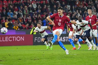 Čekijos futbolo rinktinė (Patrikas Schickas) Čekijos futbolo rinktinė (Patrikas Schickas)