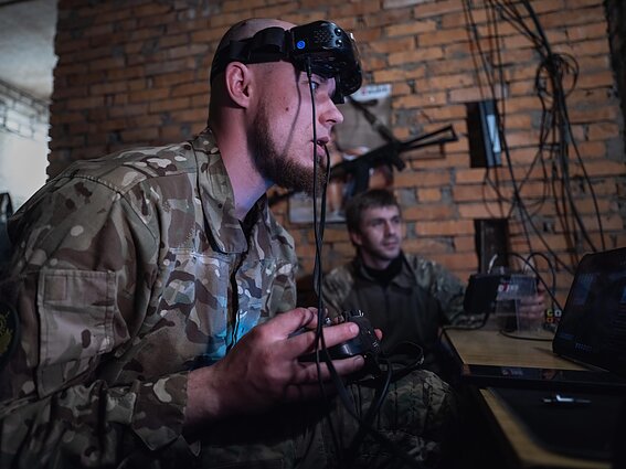 Ukrainos dronų operatoriai