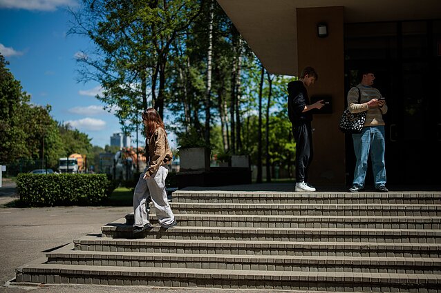 Abiturientai laiko lietuvių kalbos ir literatūros egzaminą