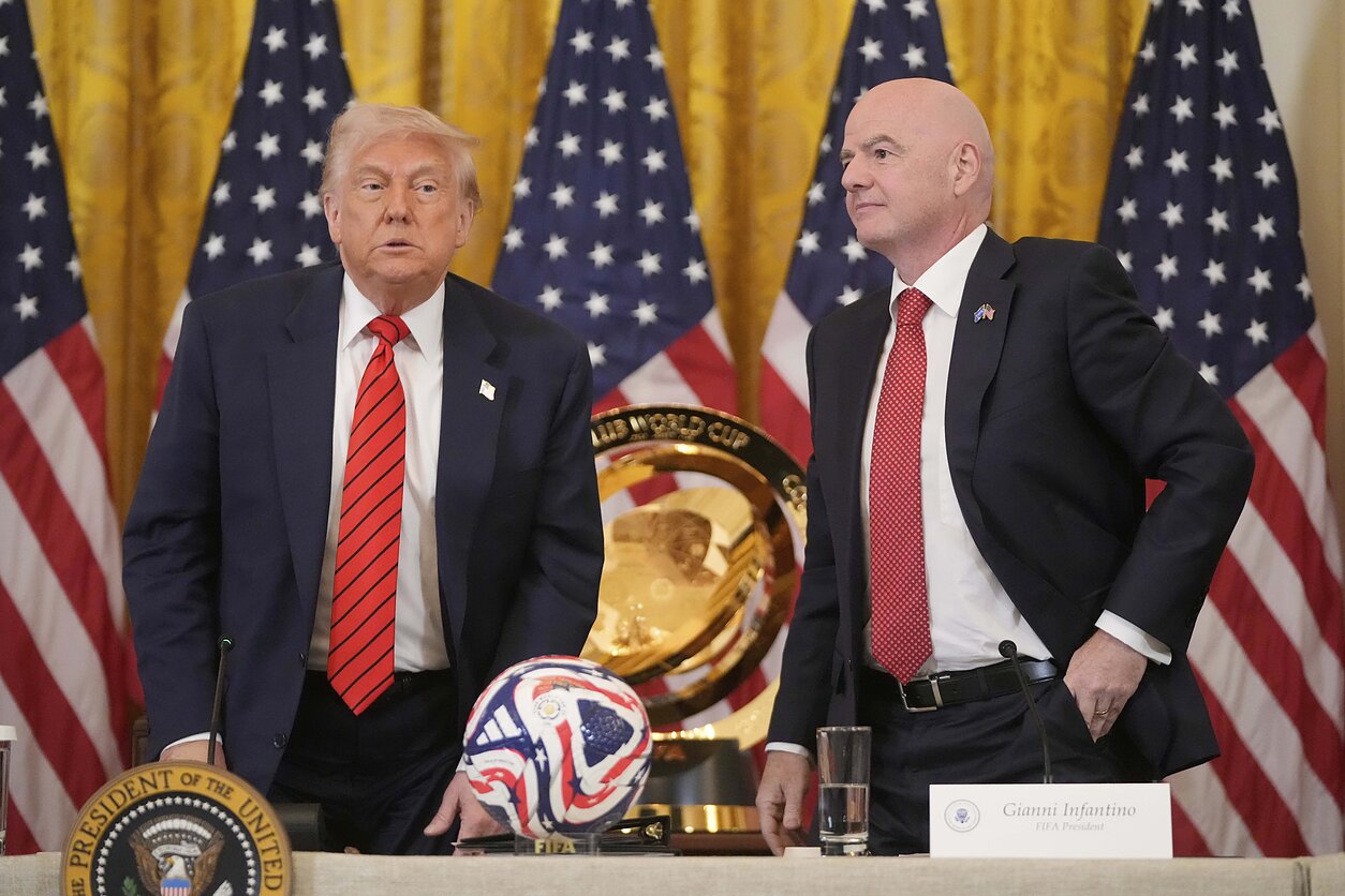 Donaldas Trumpas ir Gianni Infantino Donaldas Trumpas ir Gianni Infantino