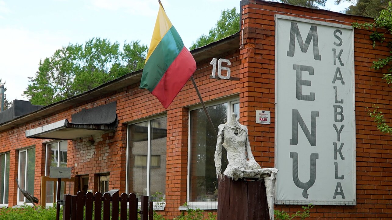 „Individualistų“ tapyba Naujuosiuose Valkininkuose