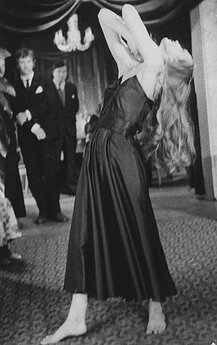 Jūratė Onaitytė. 1981 m. 