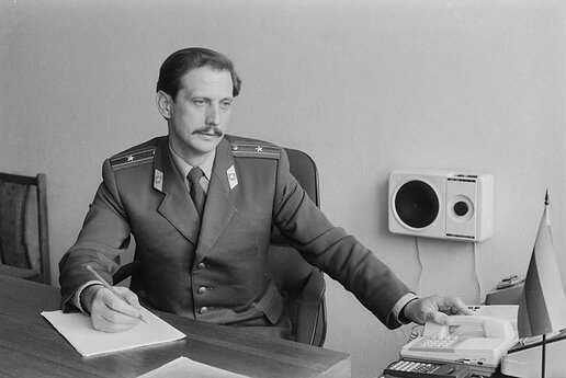 Apsaugos rinktinės komisaras Jonas Dervinis. 1991 m.