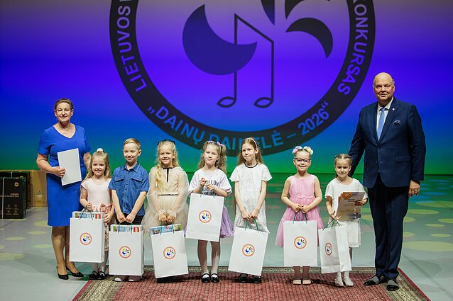 „Dainų dainelės“ laureatų apdovanojimų ceremonija