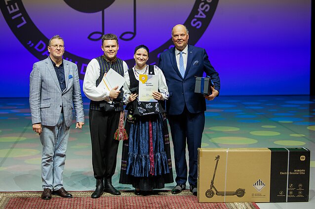 „Dainų dainelės“ laureatų apdovanojimų ceremonija