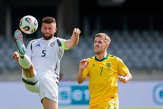 Antonijs Černomordijs ir Eligijus Jankauskas. Baltijos taurės pusfinalis: Lietuva – Latvija
