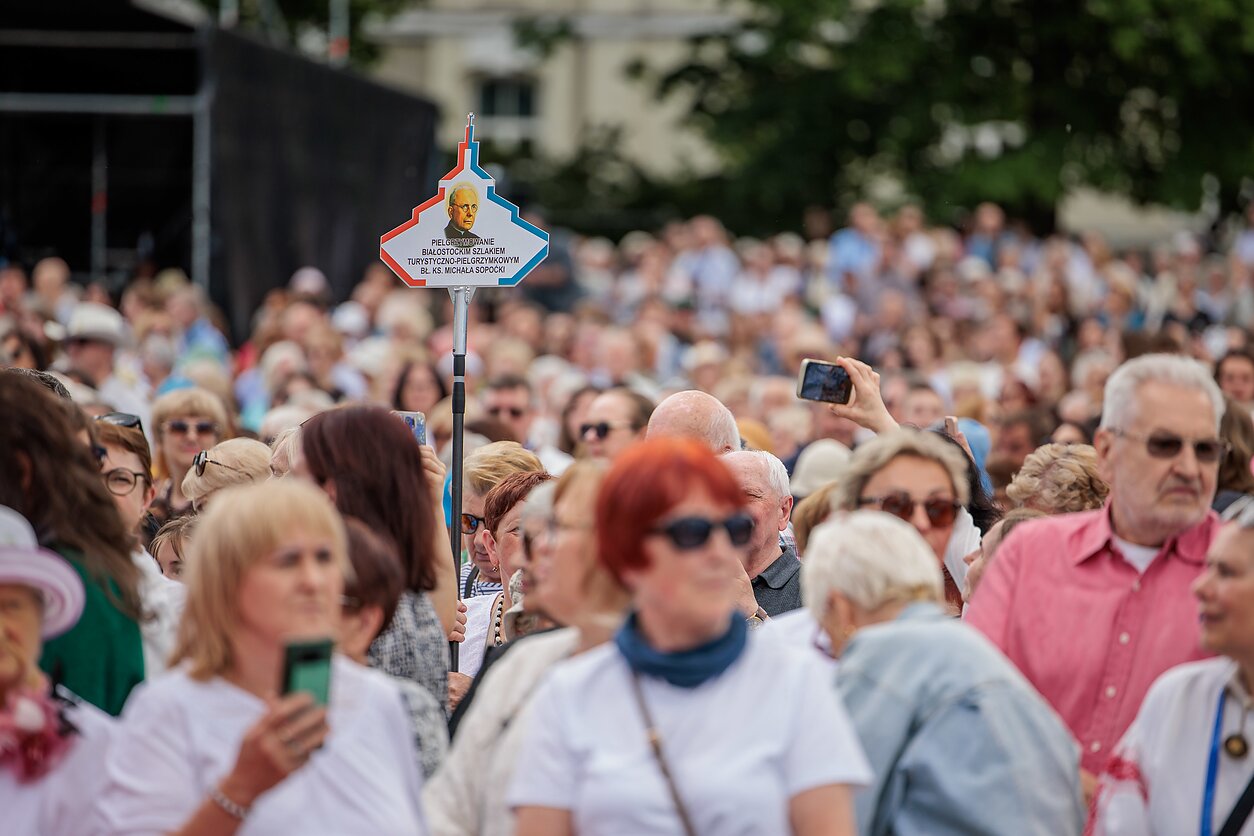 Pasaulinio Gailestingumo kongreso Šv. Mišios ir Eucharistinė procesija