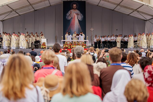 Pasaulinio Gailestingumo kongreso Šv. Mišios ir Eucharistinė procesija