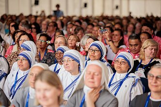 About 7,000 pilgrims attend opening of Mercy Congress in Vilnius