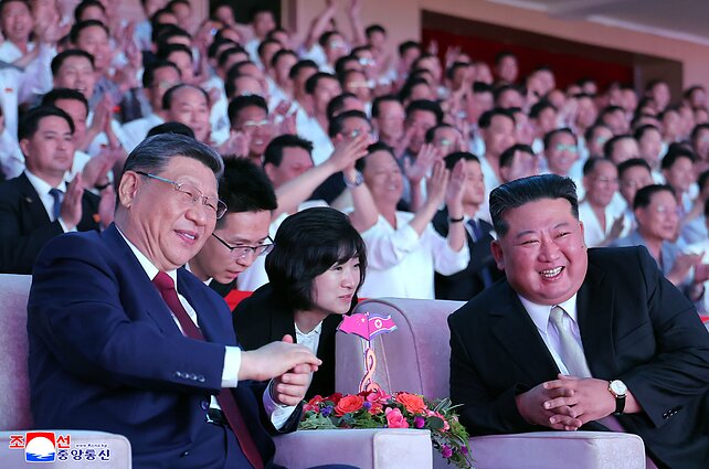 Kim Jong Uno vizitas Šiaurės Korėjoje