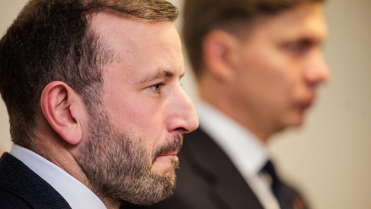 Įvertino politikų komunikaciją: viskas yra simpatiškiausio klasės berniuko rinkimų lygyje