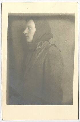 1941 m. birželio sukilimo dalyvis, vėliau – Lietuvos laisvės armijos narys Juozas Guobys, persirengęs moteriškais rūbais