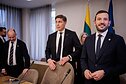 Derybos dėl naujosios koalicijos tęsiasi