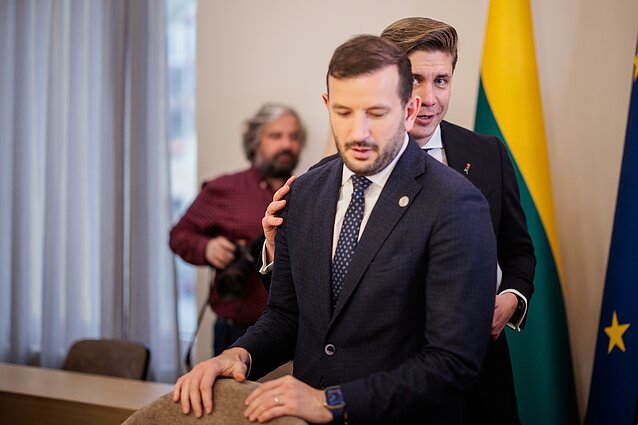 Derybos dėl naujosios koalicijos tęsiasi