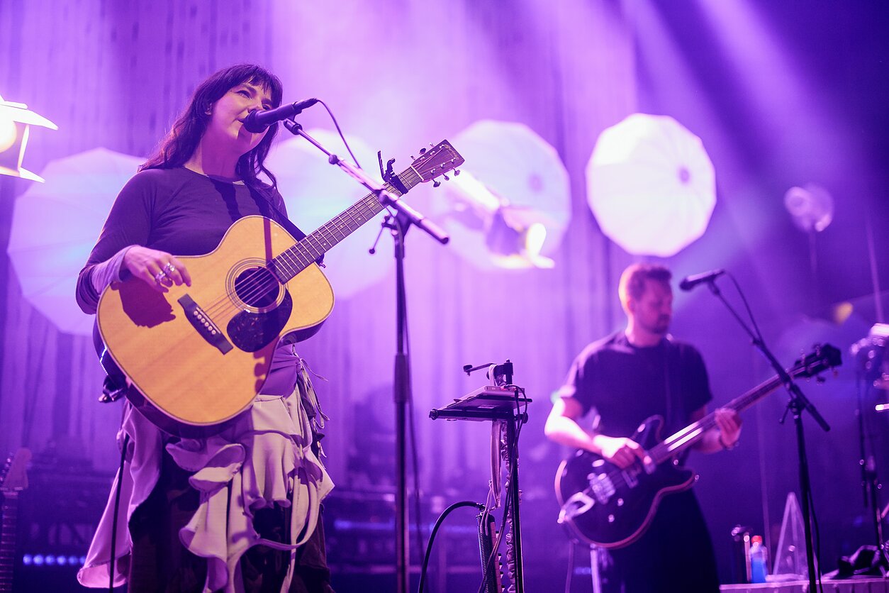 Trečias kartas nemelavo: islandų žvaigždės „Of Monsters and Men“ surengė koncertą Vilniuje