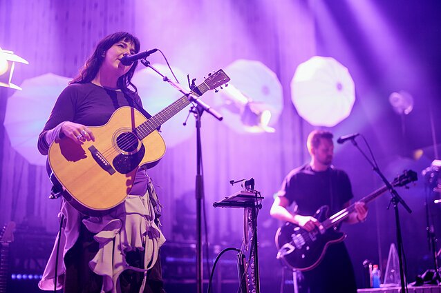 Trečias kartas nemelavo: islandų žvaigždės „Of Monsters and Men“ surengė koncertą Vilniuje