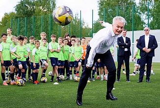 Gitanas Nausėda futbolo turnyre