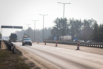 Dėl Gariūnų viaduko rekonstrukcijos ketvirtadienį bus ribojamas eismas Vilniaus kryptimi