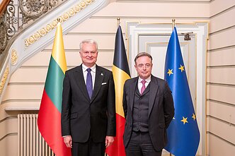 Gitanas Nausėda ir Bartas de Weveris
