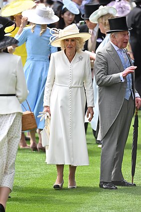Karalienė Camilla ir karalius Karolis III karališkosiose Askoto žirgų lenktynėse, 2026 m.