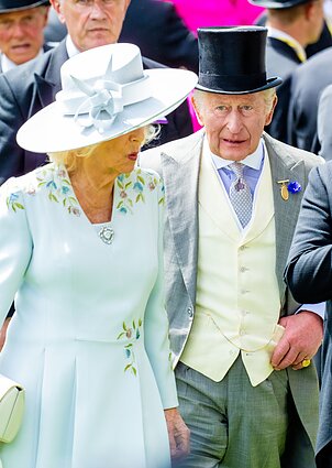 Karalienė Camilla ir karalius Karolis III karališkosiose Askoto žirgų lenktynėse, 2026 m.