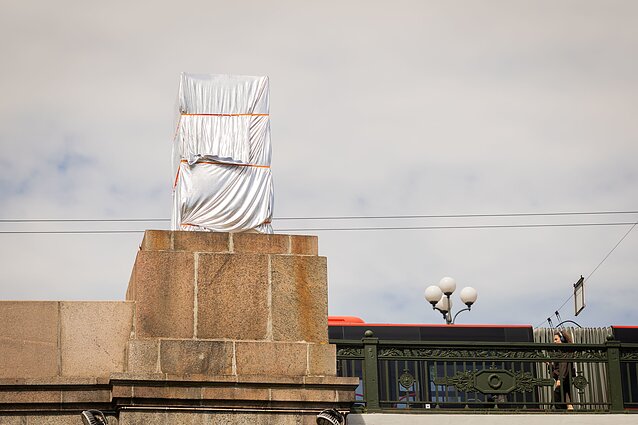 На Зелёном мосту в Вильнюсе появились «скульптуры идеальных детей» На Зелёном мосту в Вильнюсе появились «скульптуры идеальных детей»