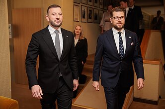 LSDP, „valstiečiai“ ir demokratai pasirašė naują koalicijos sutartį: Virginijus Sinkevičius ir Lukas Savickas 
