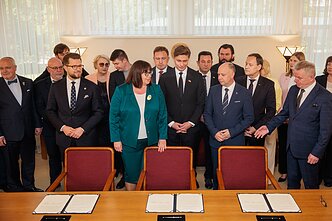 LSDP, «аграрии» и демократы подписали новое коалиционное соглашение