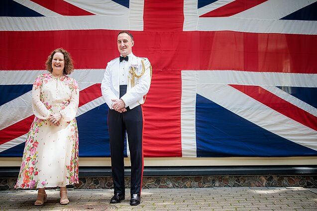 Vilniuje iškilmingai paminėta britų karaliaus Karolio III gimimo diena Vilniuje iškilmingai paminėta britų karaliaus Karolio III gimimo diena