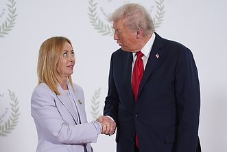 Giorgia Meloni ir Donaldas Trumpas Giorgia Meloni ir Donaldas Trumpas