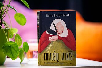 Nanos Ekvtimišvili knyga „Kriaušių laukas“ Kauno literatūros savaitėje Nanos Ekvtimišvili knyga „Kriaušių laukas“ Kauno literatūros savaitėje