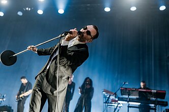 „Hurts“ koncerto Kaune akimirka