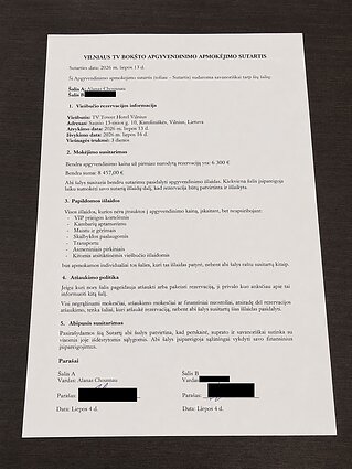 Sukčiai lengvatikius vilioja ir netikromis VIP kortelėmis, ir sutartimis su padirbtu Alano Chošnau parašu