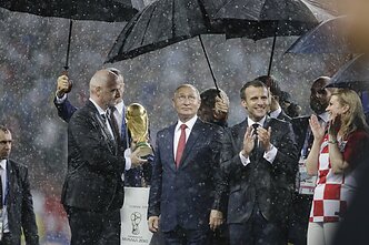 Gianni Infantino ir Vladimiras Putinas (2018 m.)