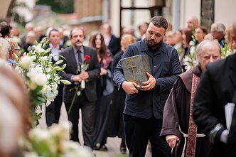 Vilniuje į paskutinę kelionę išlydimas poetas Aidas Marčėnas