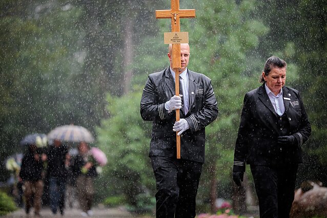 Vilniuje į paskutinę kelionę išlydimas poetas Aidas Marčėnas